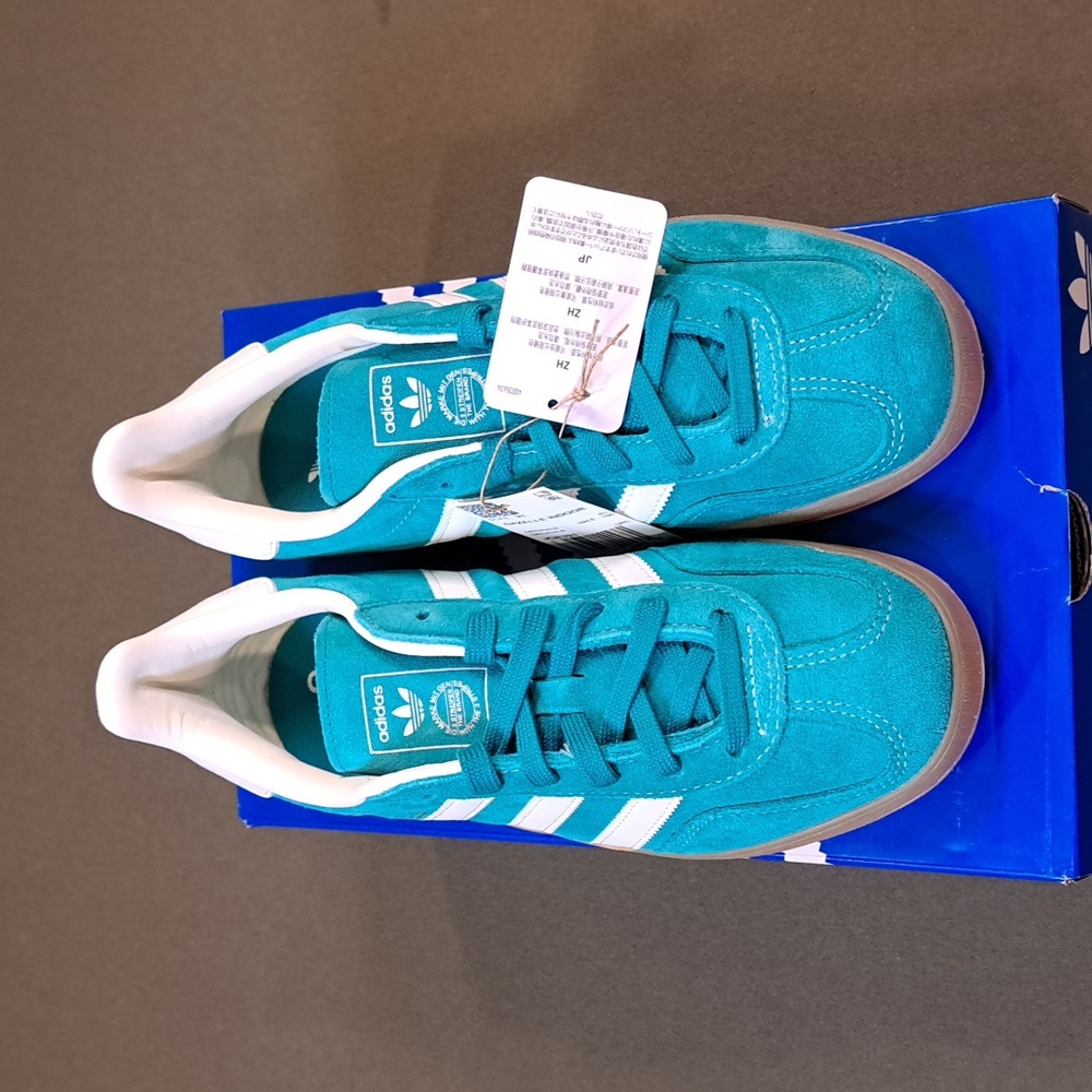Adidas Gazelle Indoor Sneakers - Color: Teal / White - Size: Men 7 - Picture 2 of 9